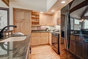 Luxury 4 Bed Pines Townhome Amongst The Peace And Quiet 4 Bedroom Town