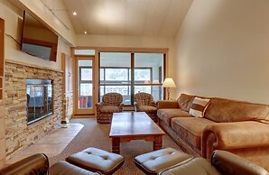 Spacious Condo In The Heart of Copper Mountain Right Next to Lifts - M