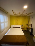 Hotel Riviere Boutique