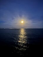 Oceanfront Villa Hale Kahakai