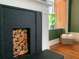 City Centre - 1 Bed - Sleeps 2 - Pet Friendly
