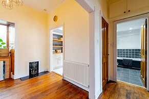 City Centre - 1 Bed - Sleeps 2 - Pet Friendly