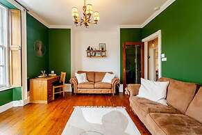 City Centre - 1 Bed - Sleeps 2 - Pet Friendly