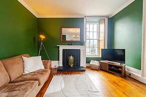 City Centre - 1 Bed - Sleeps 2 - Pet Friendly