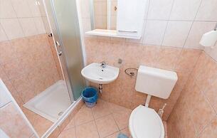 The Apartment is on the Ground Floor - 1 Entire Floor 110 m2