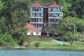 Deluxe Double Room With Stunning View on the Lake