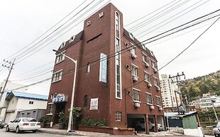 Yeosu Yeodo Motel