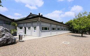 Seongju Gaya Hwangto Pension