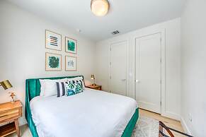 2 Homes in 1! Centrally Located Near Soco