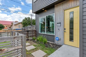 2 Homes in 1! Centrally Located Near Soco