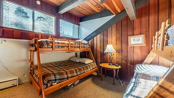 Chamonix Retreat - Nearby Outdoor Activities!