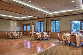 Luxury at One Ski Hill Place - Ski-in/ski-out