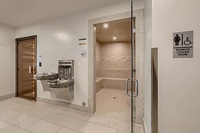 Peak 9 Retreat in Downtown Breck