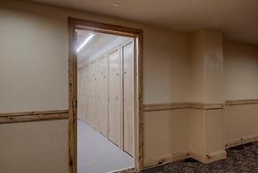 Peak 9 Retreat in Downtown Breck