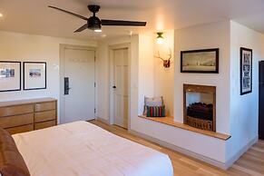 Peak 9 Retreat in Downtown Breck