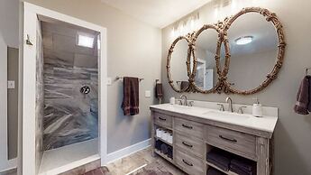 Nashville Easy Livin