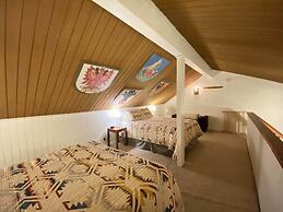 Sierra Manors #098 - Nearby Hike/bike Trails