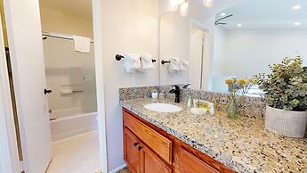 St. Anton Getaway - Shared Bbq, Pool & Hot Tub