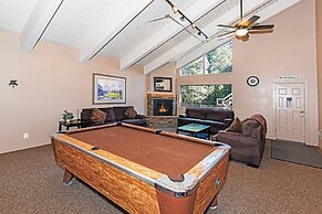 St. Anton Getaway - Shared Bbq, Pool & Hot Tub