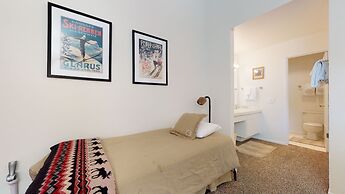 St. Anton Retreat - Near Hike, Bike & More!