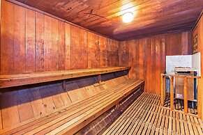 St. Anton Retreat - Near Hike, Bike & More!