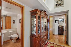 Tumbleweed Trails Deck & Hot Tub!