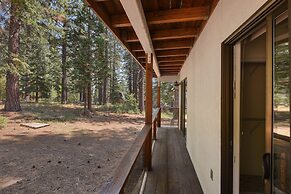 Tumbleweed Trails Deck & Hot Tub!