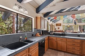 Tumbleweed Trails Deck & Hot Tub!