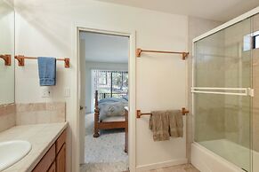 Tumbleweed Trails Deck & Hot Tub!