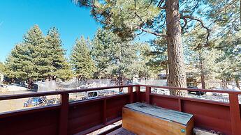 Winterset Woodland - Near Hike & Bike Trails!