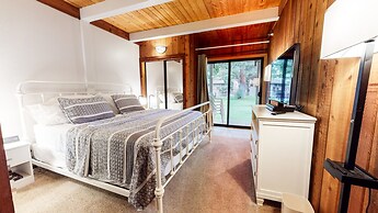 Tranquility at Villa De Los Pinos