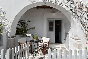 Kastro Cozy Guesthouse