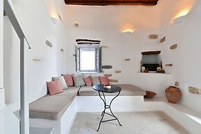 Kastro Cozy Guesthouse