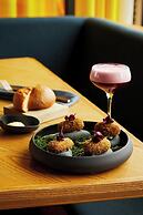 The Reykjavik EDITION