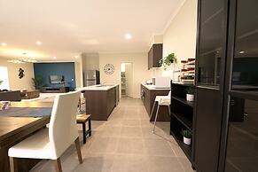 Newly Modern Home for Big Group near SC