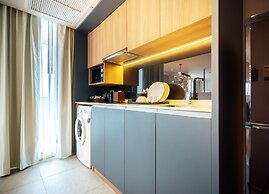 Montana Hotel & Residence