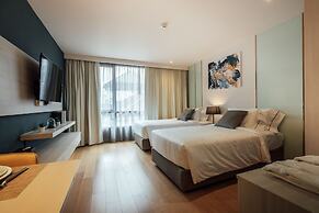 Montana Hotel & Residence