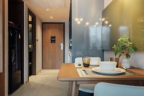 Montana Hotel & Residence