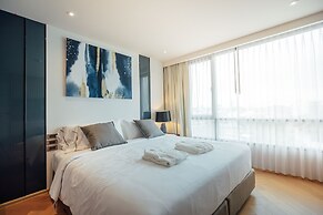 Montana Hotel & Residence