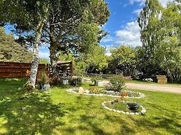 Beautiful Hillside Apartment Near Elgin, Scotland