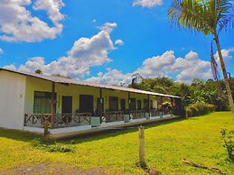 Puerto Quito Lodge - Las Iguanas
