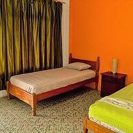 Puerto Quito Lodge - Las Iguanas