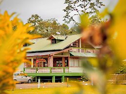 Puerto Quito Lodge - Las Iguanas