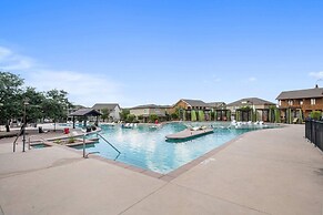 Texas State Sanctuary With Massive Pool Oasis