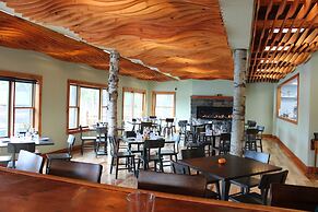 Ampersand Bay Resort