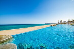Villa La Valencia Beach Resort & Spa Los Cabos