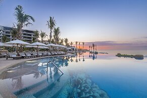Villa La Valencia Beach Resort & Spa Los Cabos