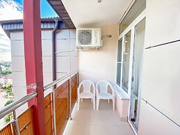 Abri Luxe on Medovoy