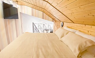 Abri Luxe on Medovoy