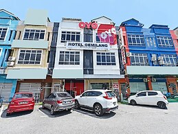 OYO 90364 Hotel Gemilang